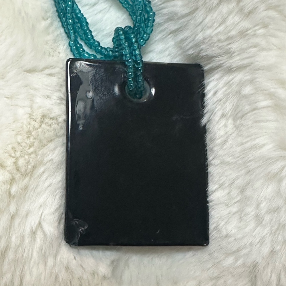 Stone Blue and Sliver Necklace 18” chain - Picture 3 of 4